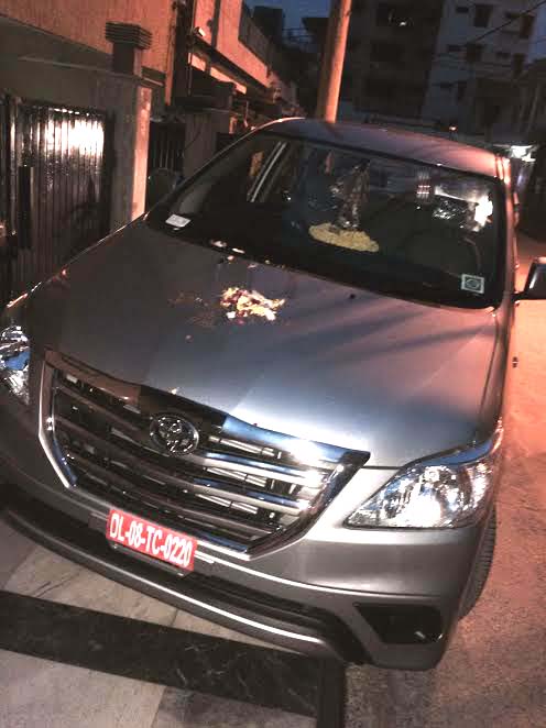 TOYOTA INNOVA